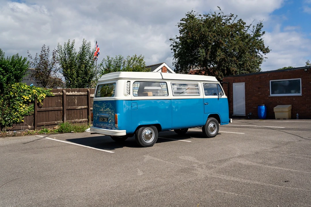 1972 Volkswagen Bay-Window Camper - Image 5 of 30