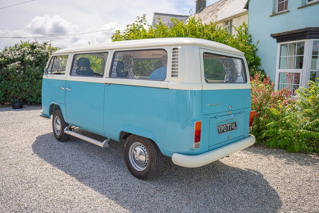 1972 Volkswagen Bay-Window Camper - Image 8 of 30