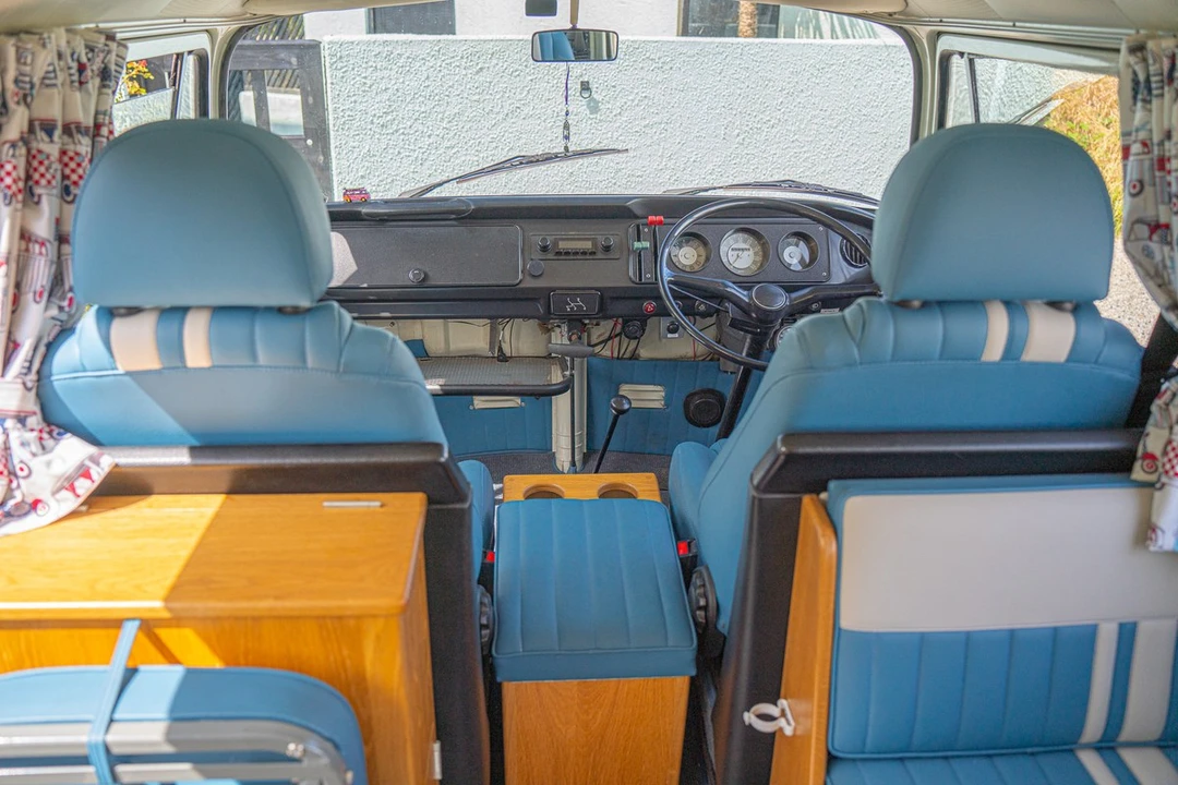 1972 Volkswagen Bay-Window Camper - Image 30 of 30