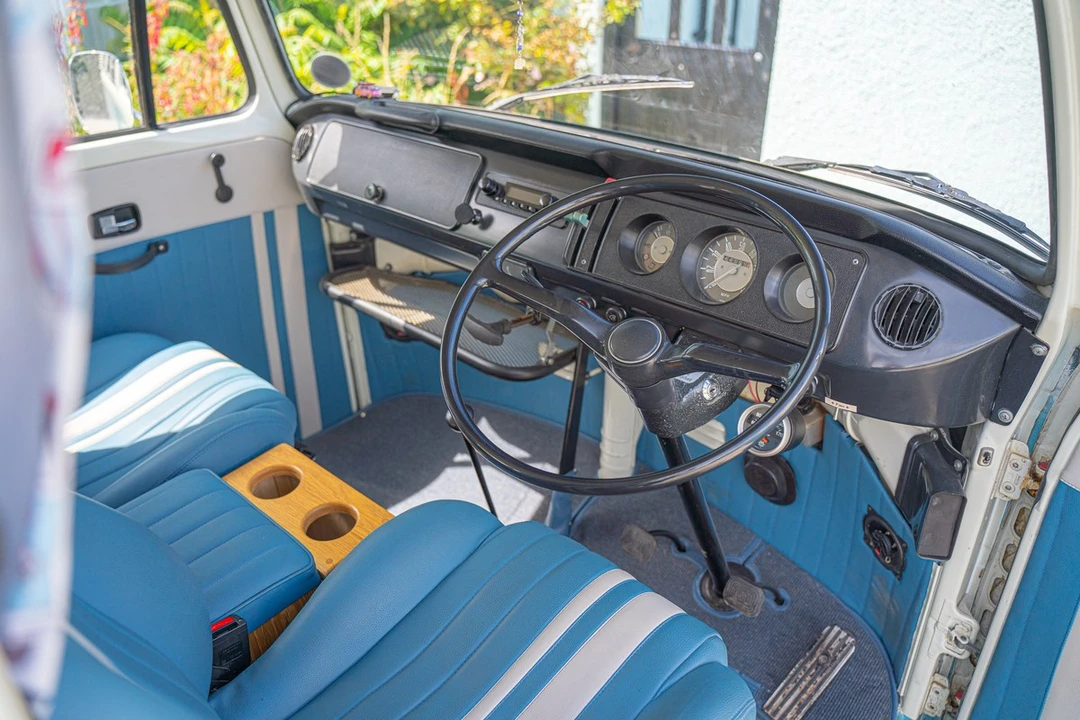 1972 Volkswagen Bay-Window Camper - Image 23 of 30