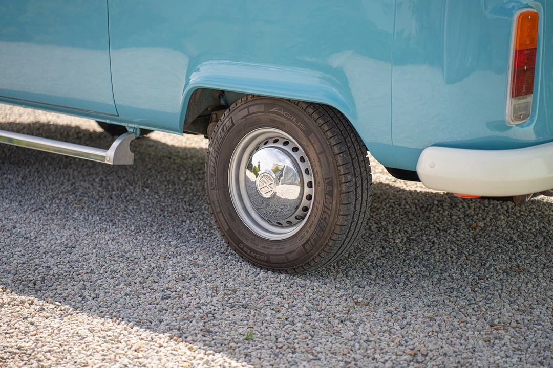1972 Volkswagen Bay-Window Camper - Image 19 of 30