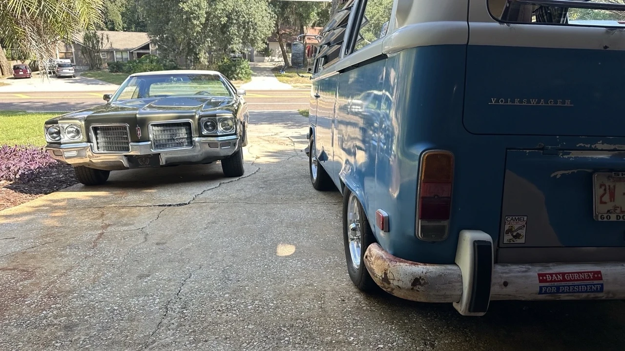 1972 Volkswagen Bay-Window Camper - Image 11 of 21