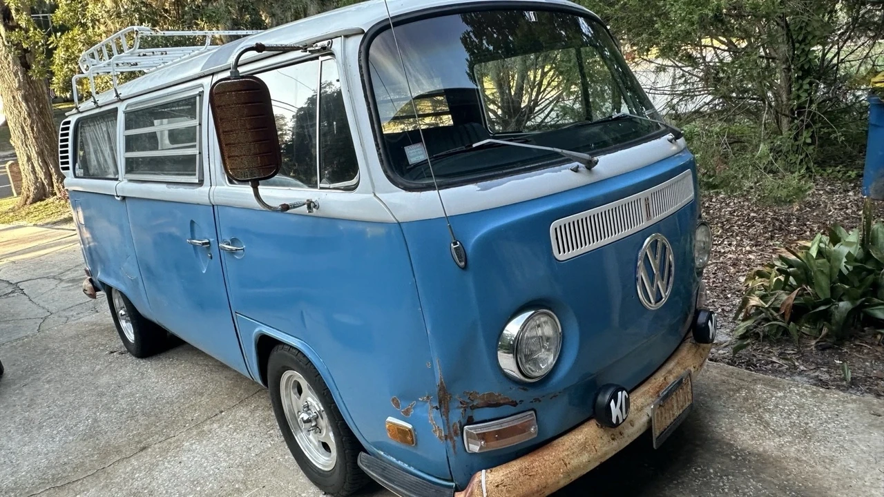 1972 Volkswagen Bay-Window Camper - Image 5 of 21