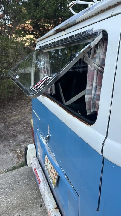 1972 Volkswagen Bay-Window Camper - Image 8 of 21