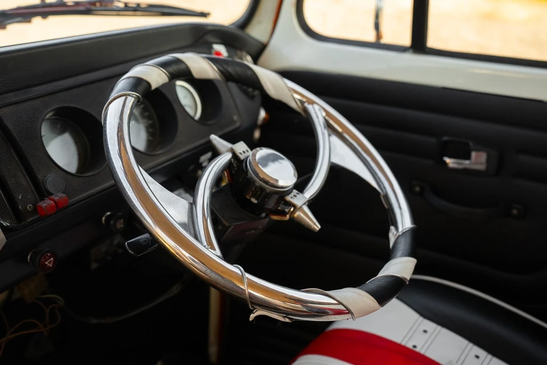 1972 Volkswagen Bay-Window Camper - Image 27 of 30