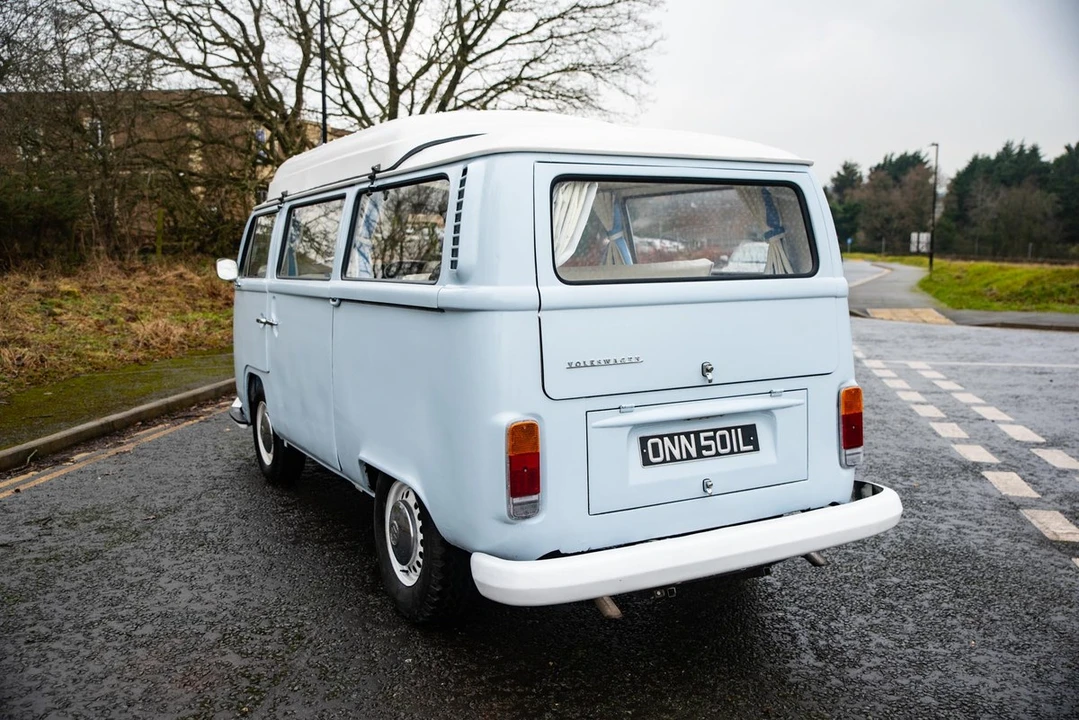 1972 Volkswagen Bay-Window Camper - Image 20 of 30