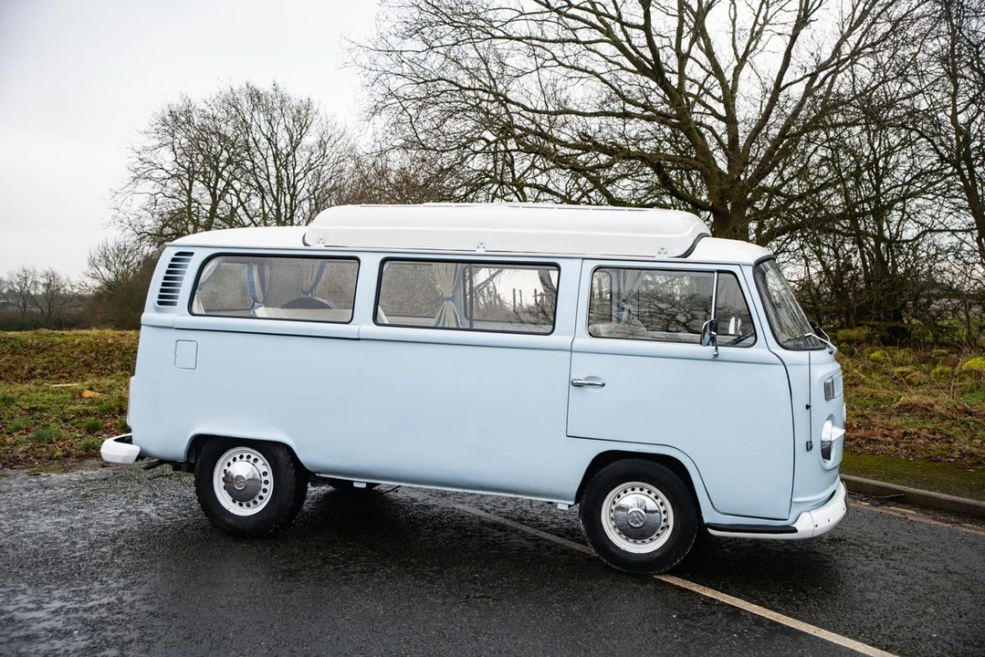 1972 Volkswagen Bay-Window Camper - Image 9 of 30
