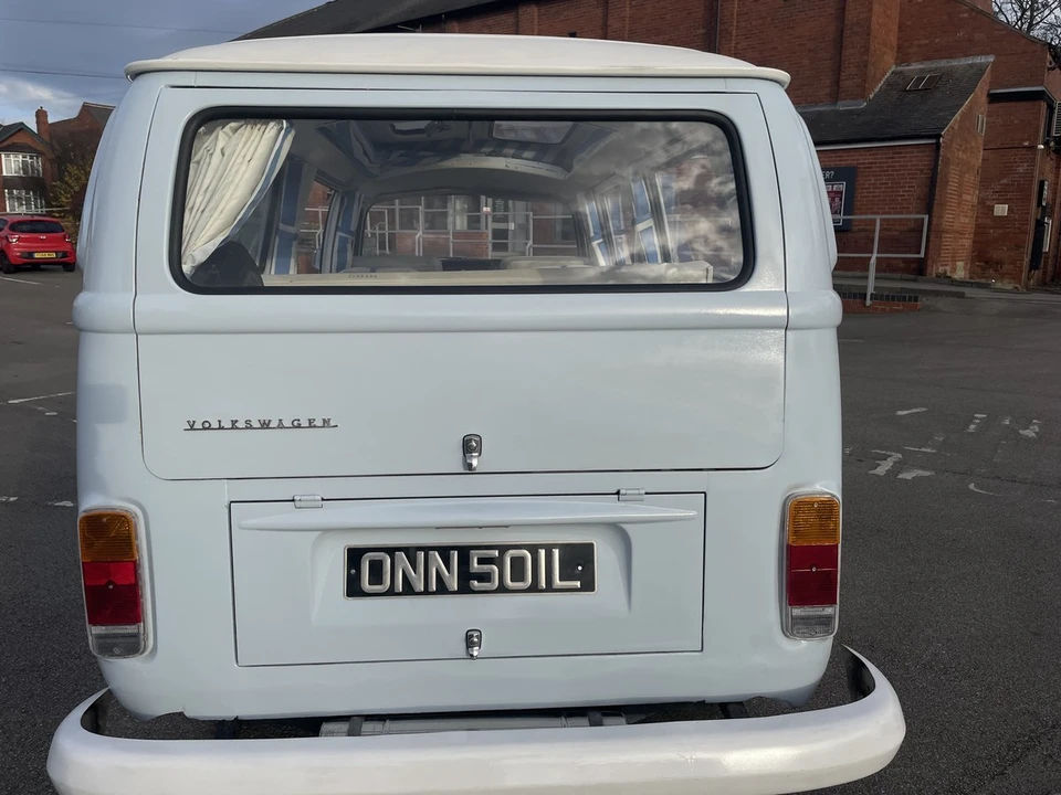 1972 Volkswagen Bay-Window Camper - Image 15 of 30