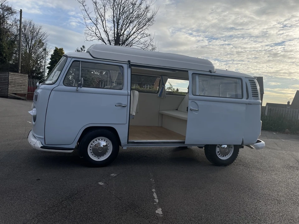 1972 Volkswagen Bay-Window Camper - Image 8 of 30
