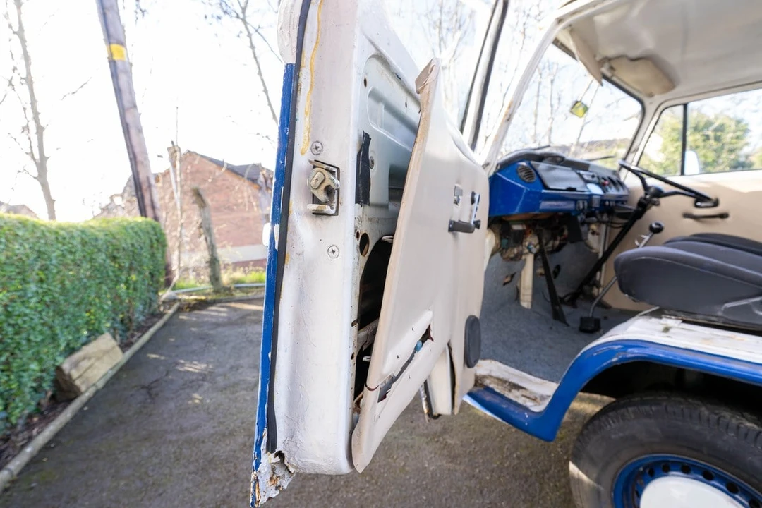 1972 Volkswagen Bay-Window Camper - Image 19 of 30