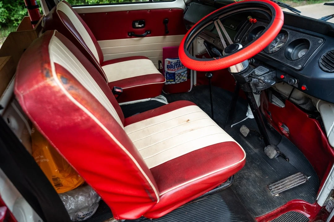 1972 Volkswagen Bay-Window Camper - Image 27 of 30