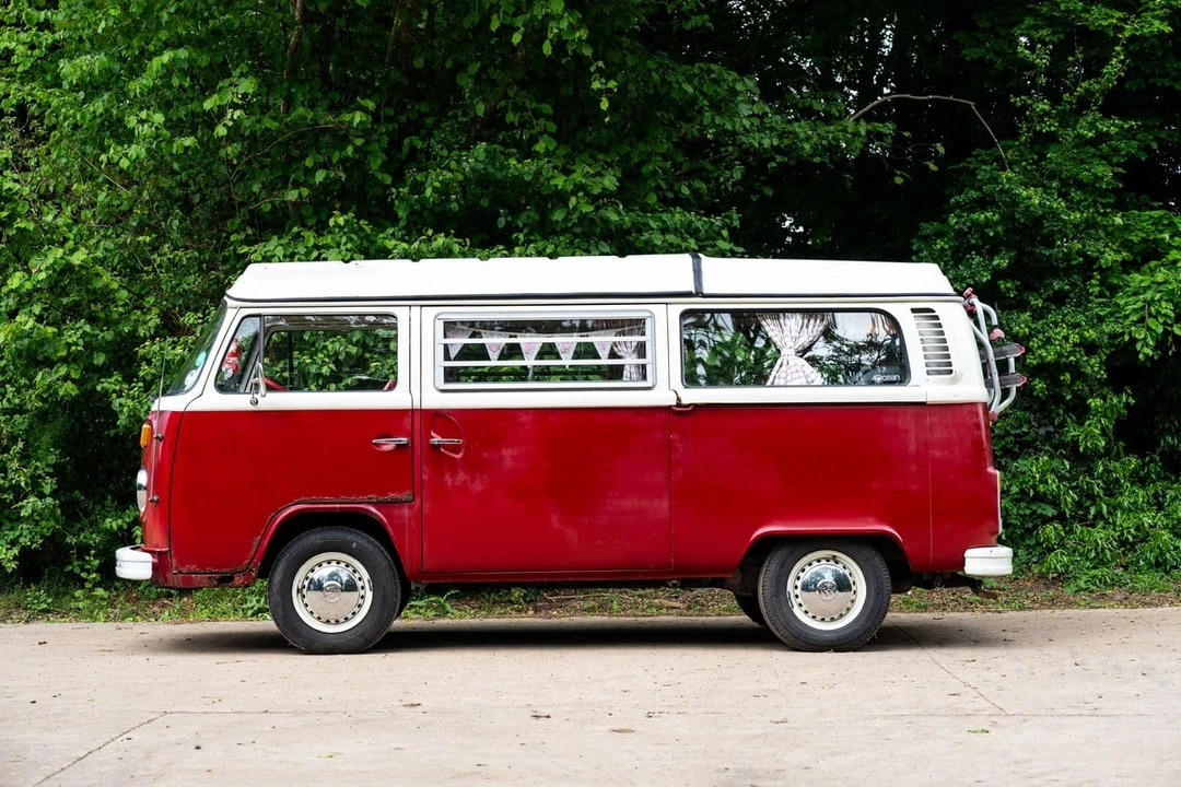 1972 Volkswagen Bay-Window Camper - Image 12 of 30