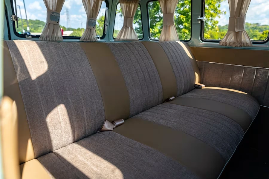 1972 Volkswagen Bay-Window Bus - Image 31 of 31