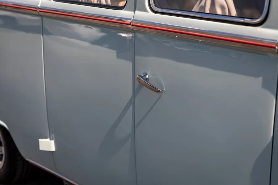 1972 Volkswagen Bay-Window Bus - Image 7 of 31