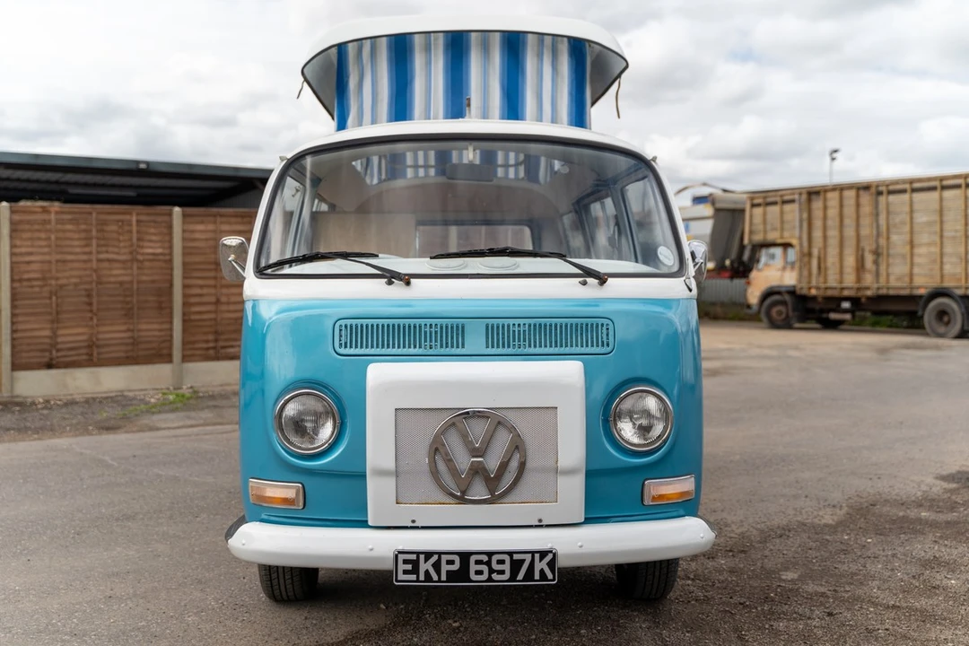1972 Volkswagen Bay-Window Camper - Image 11 of 30