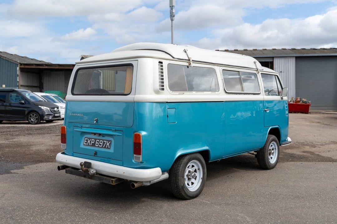 1972 Volkswagen Bay-Window Camper - Image 15 of 30