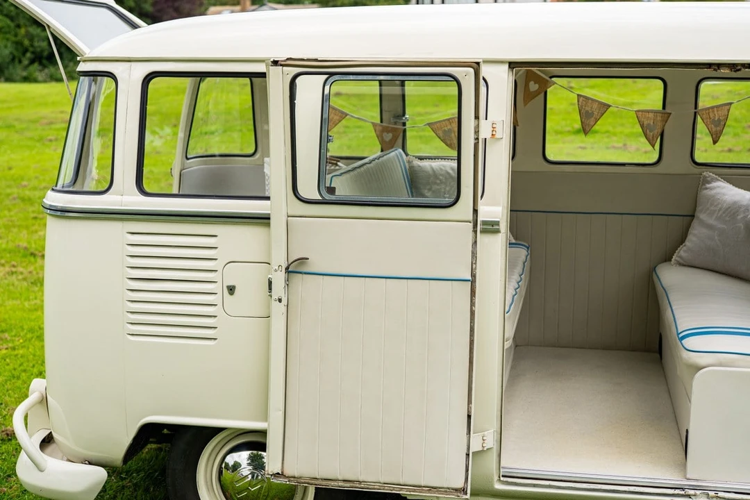 1973 Volkswagen Split-Window Camper - Image 19 of 30