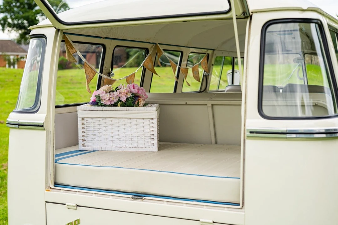 1973 Volkswagen Split-Window Camper - Image 26 of 30