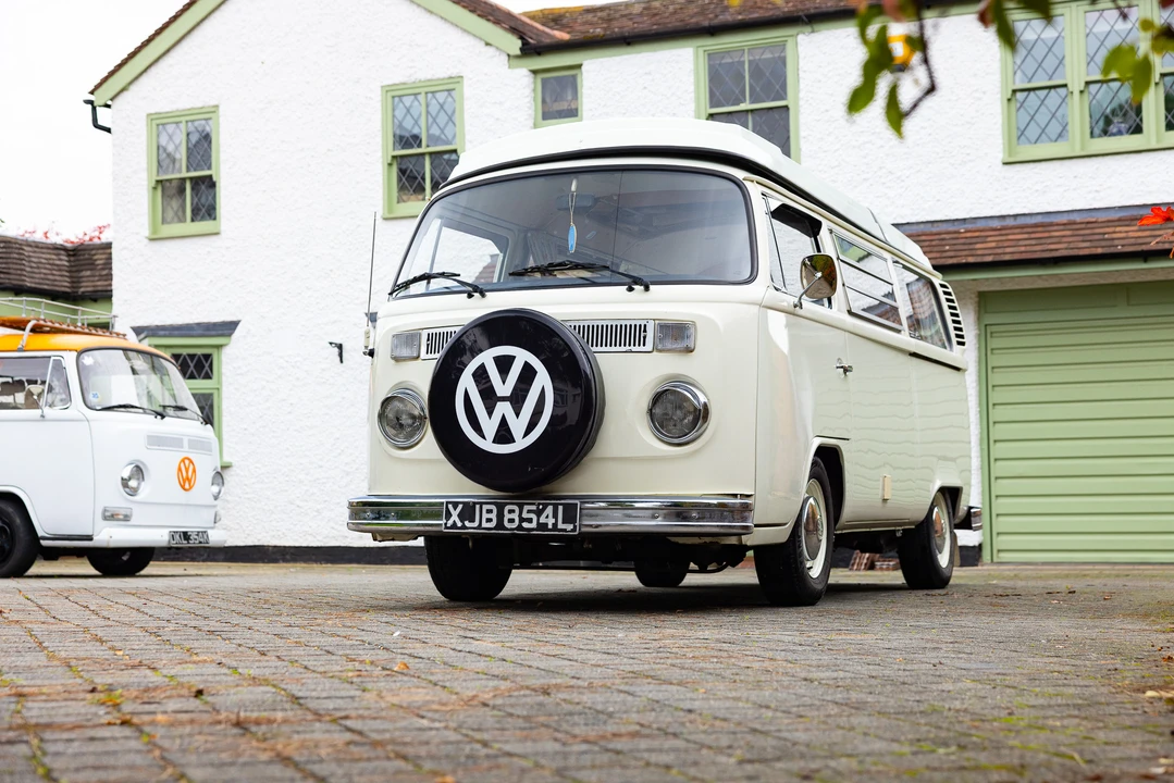 1973 Volkswagen Bay-Window Camper - Image 9 of 31