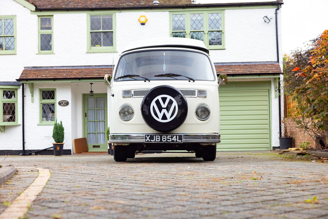 1973 Volkswagen Bay-Window Camper - Image 2 of 31