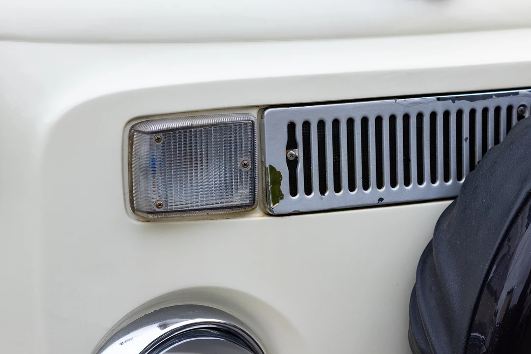1973 Volkswagen Bay-Window Camper - Image 16 of 31