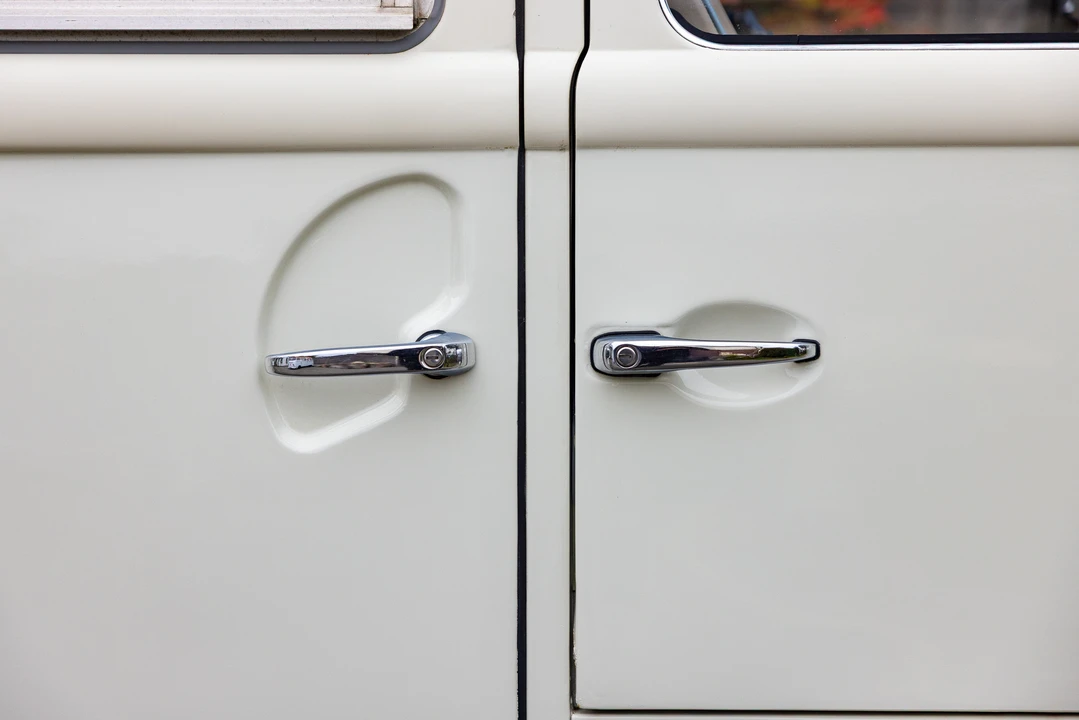 1973 Volkswagen Bay-Window Camper - Image 27 of 31