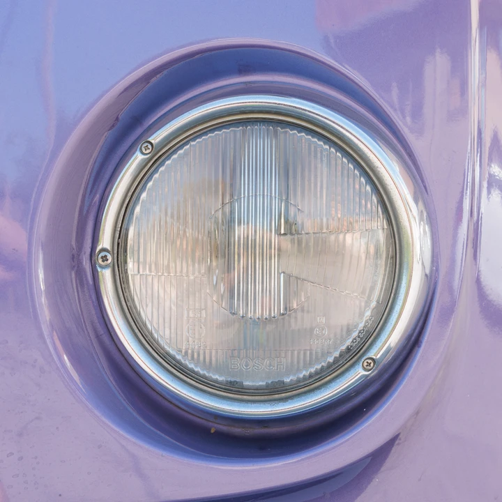 1972 Volkswagen Bay-Window Bus - Image 18 of 31