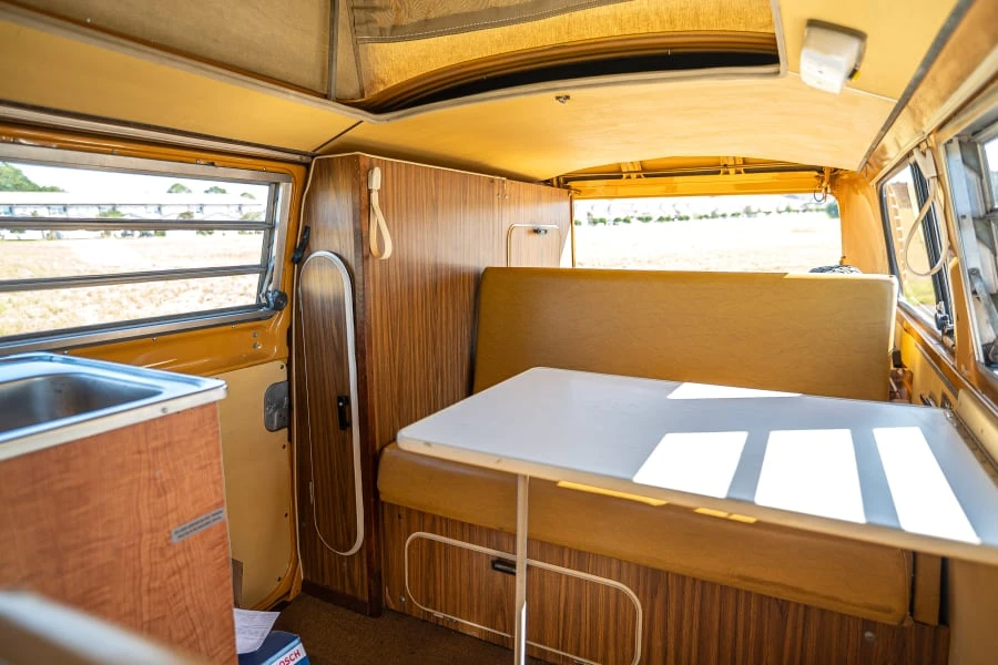 1972 Volkswagen Bay-Window Camper - Image 9 of 14