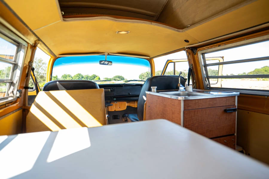 1972 Volkswagen Bay-Window Camper - Image 13 of 14