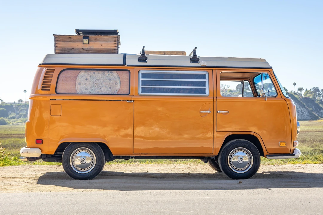 1972 Volkswagen Bay-Window Camper - Image 3 of 31