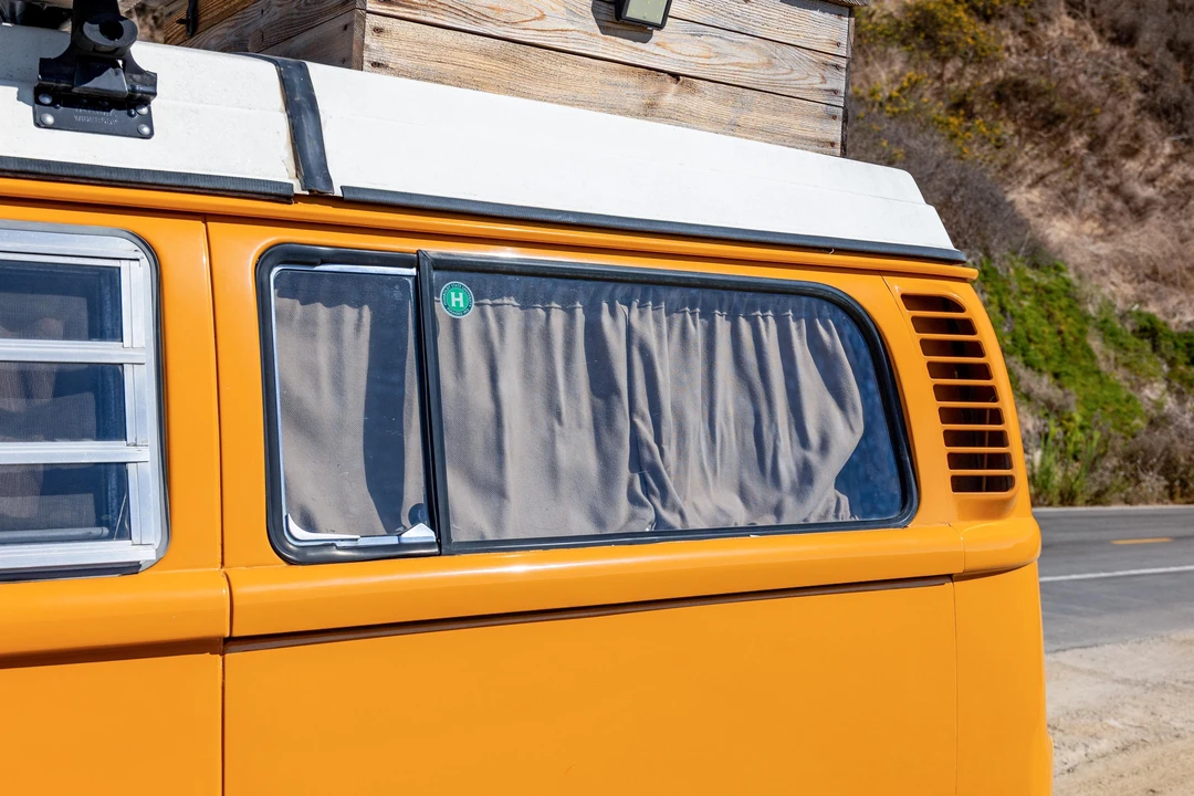 1972 Volkswagen Bay-Window Camper - Image 22 of 31