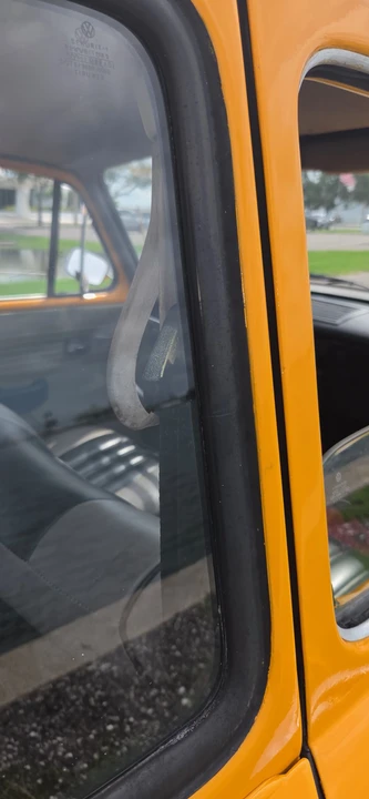 1972 Volkswagen Karmann Ghia - Image 22 of 31