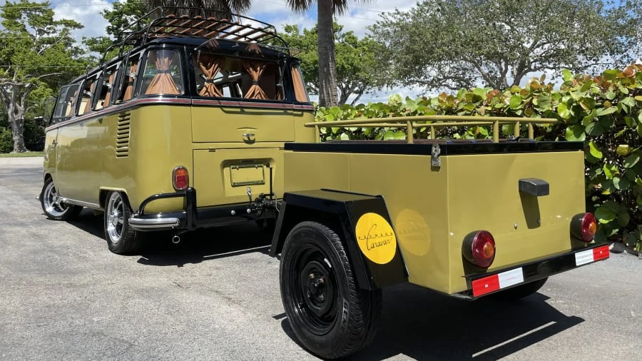 1972 Volkswagen Bay-Window Bus - Image 3 of 11