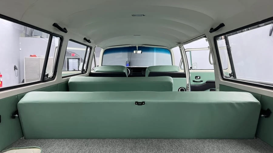 1972 Volkswagen Bay-Window Bus - Image 15 of 20