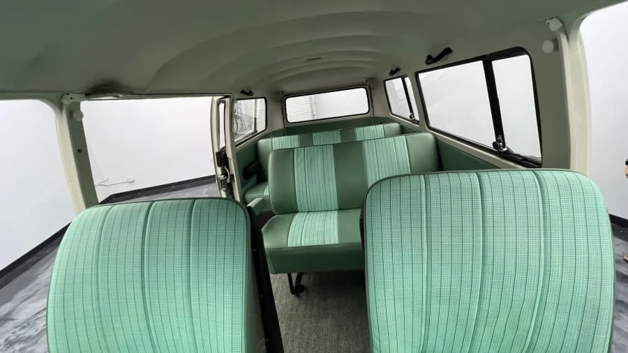 1972 Volkswagen Bay-Window Bus - Image 18 of 20