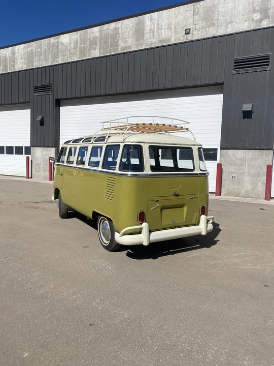 1972 Volkswagen Bay-Window Bus - Image 3 of 26