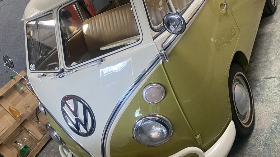 1972 Volkswagen Bay-Window Bus - Image 13 of 26