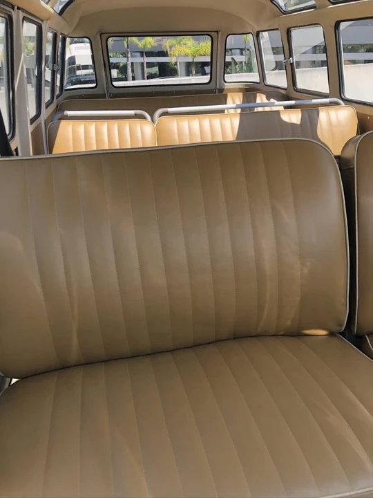 1972 Volkswagen Bay-Window Bus - Image 21 of 26