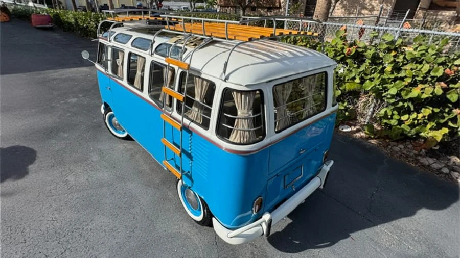 1972 Volkswagen Bay-Window Bus - Image 3 of 11