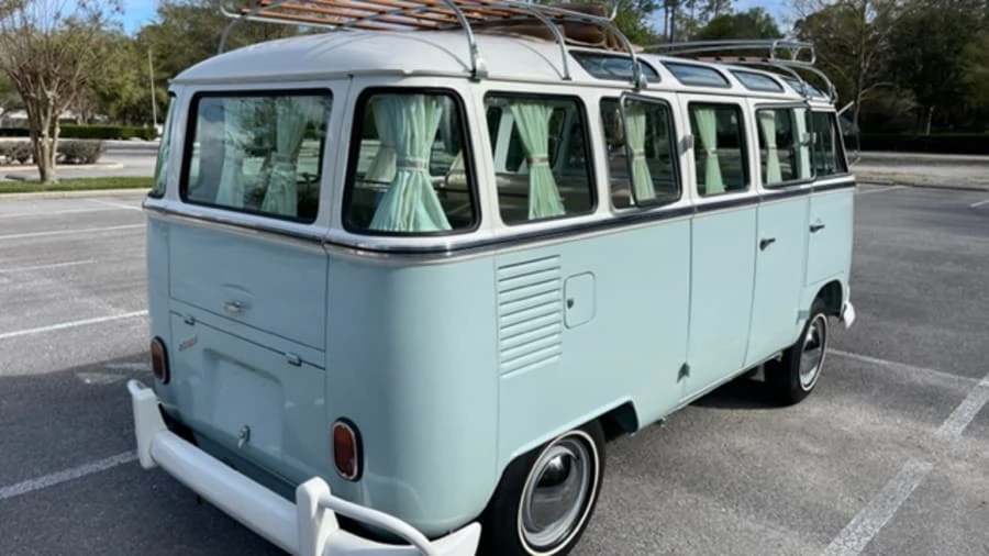 1972 Volkswagen Bay-Window Bus - Image 29 of 30