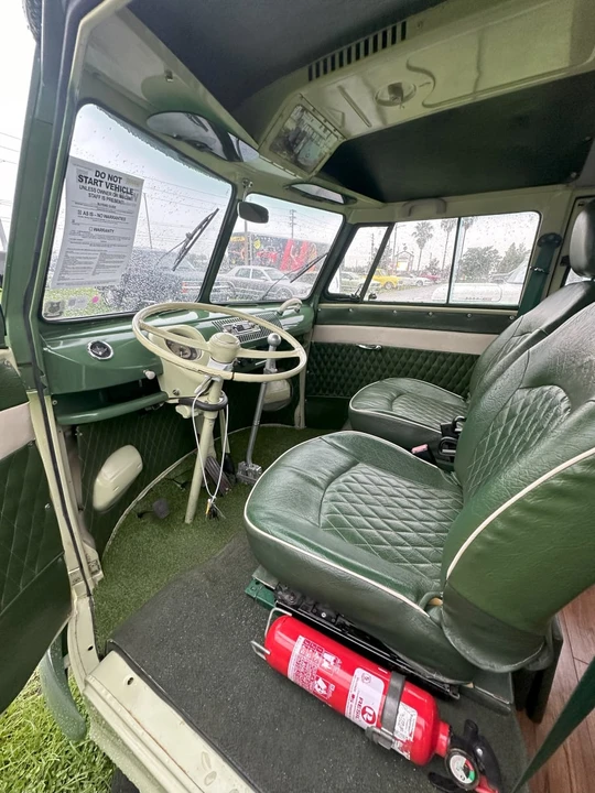 1972 Volkswagen Bay-Window Bus - Image 3 of 4