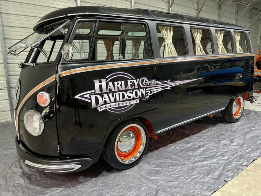 1972 Volkswagen Bay-Window Bus - Image 2 of 23