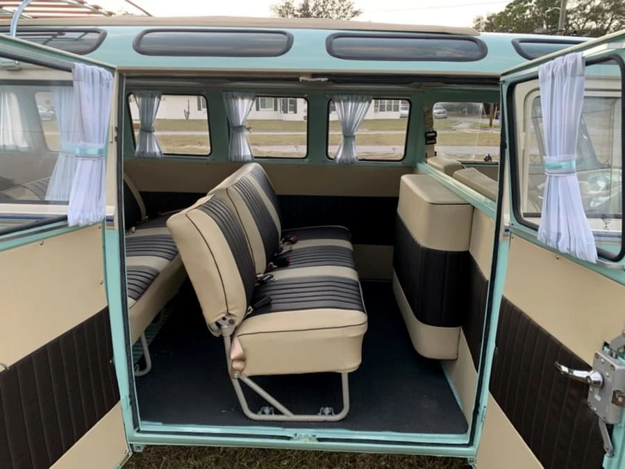 1972 Volkswagen Bay-Window Bus - Image 14 of 16