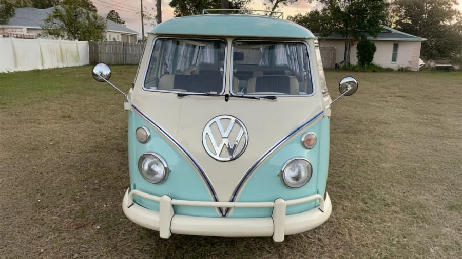 1972 Volkswagen Bay-Window Bus - Image 4 of 16