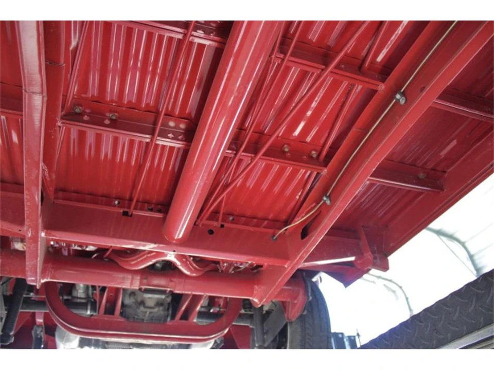 1972 Volkswagen Bay-Window Bus - Image 9 of 16