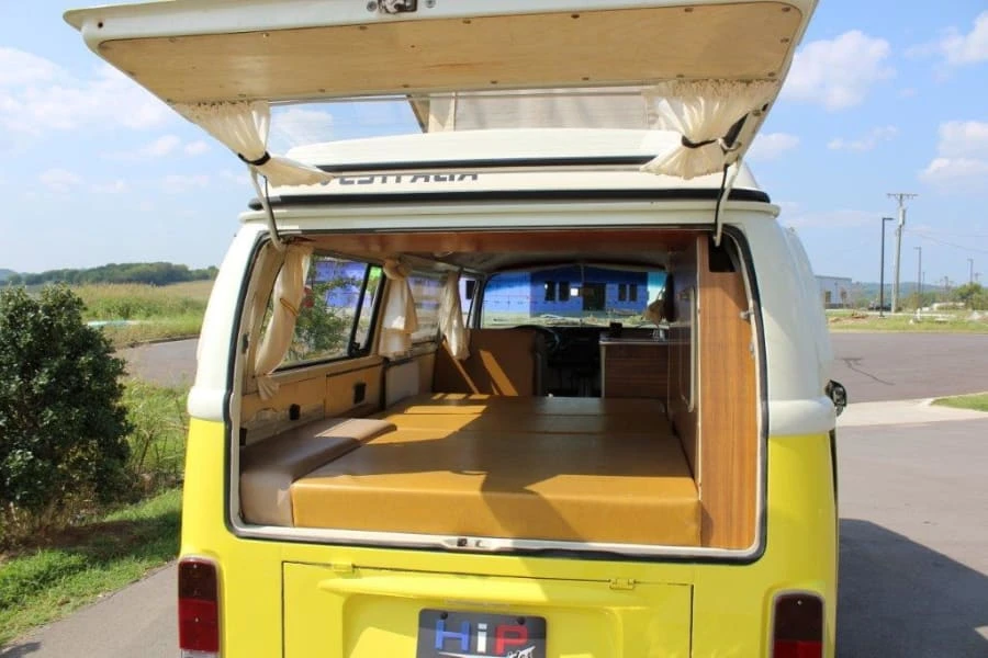 1972 Volkswagen Bay-Window Camper - Image 7 of 12