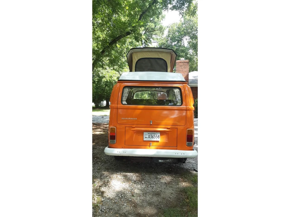 1972 Volkswagen Bay-Window Camper - Image 2 of 28