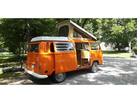 1972 Volkswagen Westfalia Camper