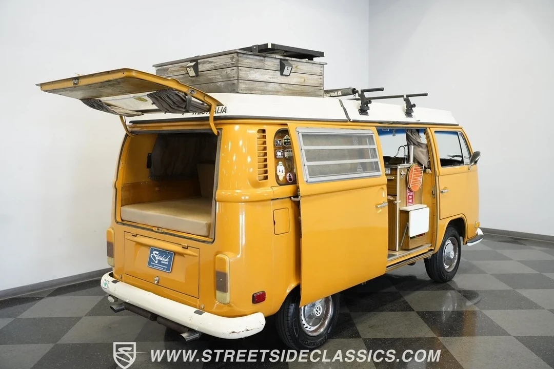 1972 Volkswagen Bay-Window Camper - Image 21 of 21