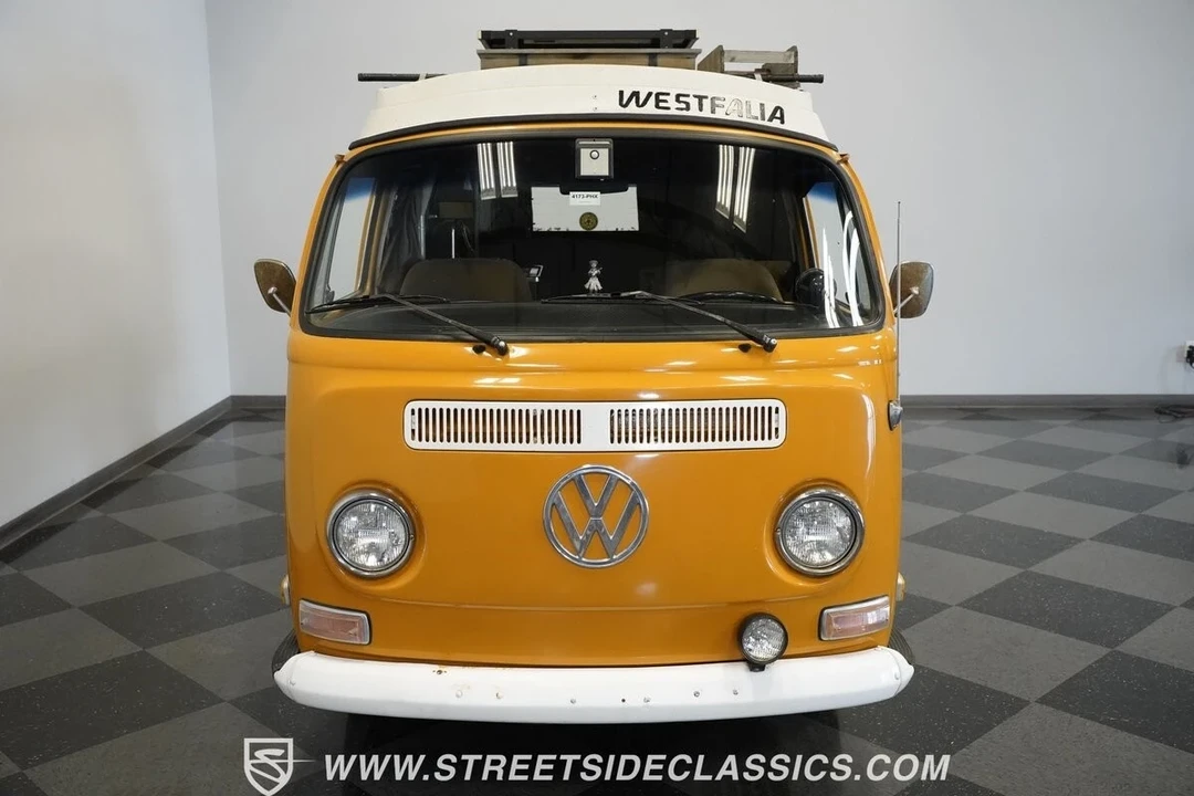 1972 Volkswagen Bay-Window Camper - Image 7 of 12